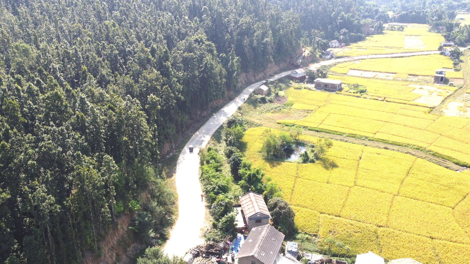 Agro tourism road linking three local level units blacktopped
