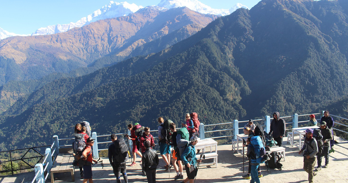 Nepal draws 800 thousand tourists in nine months